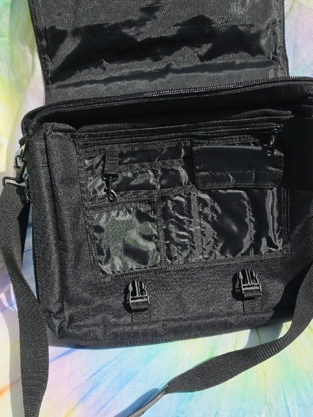 UNCLE MIKE'S Black Messenger Bag with Shoulder Strap